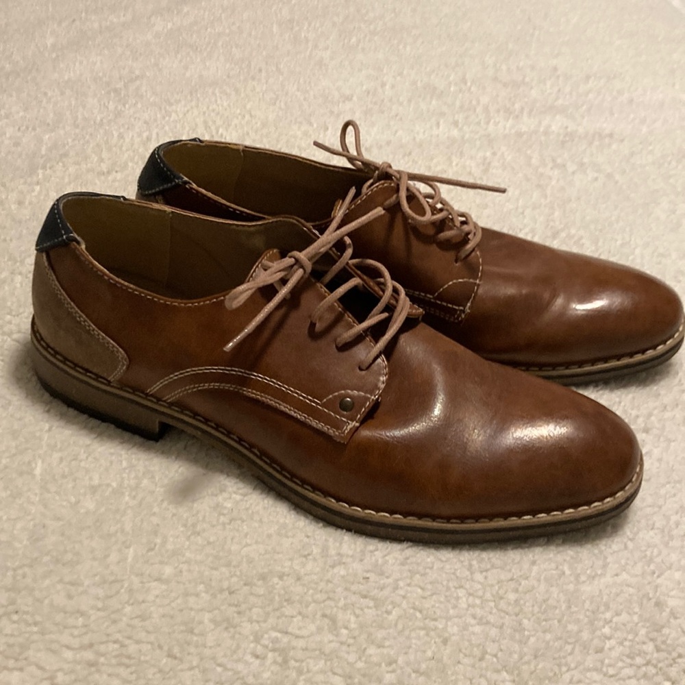 Men’s Varese brown lace up dress shoes Size 13